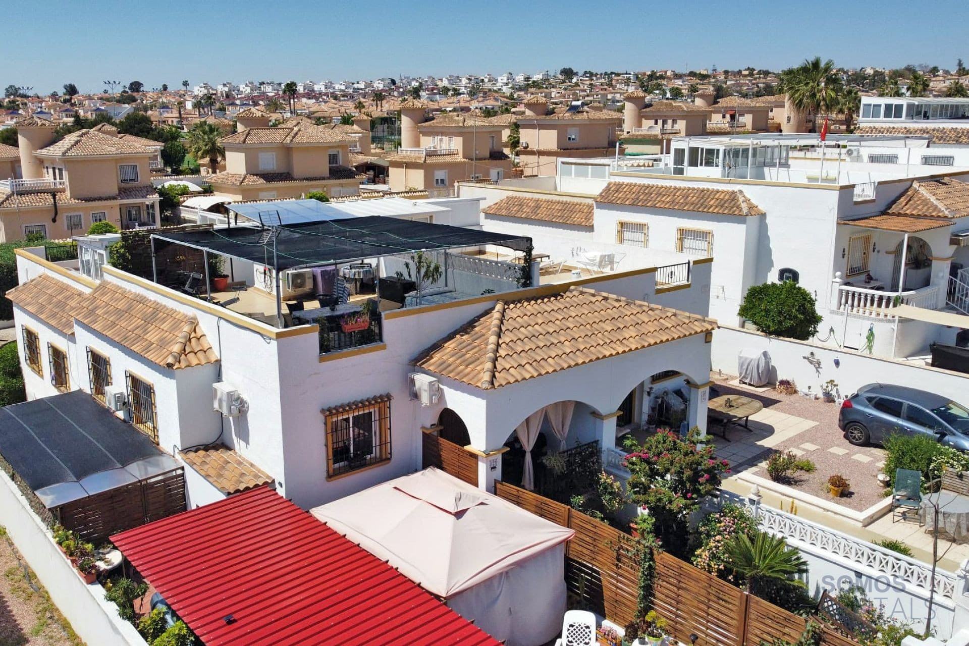 Casa Silvia, Urb La Marina — foto 1