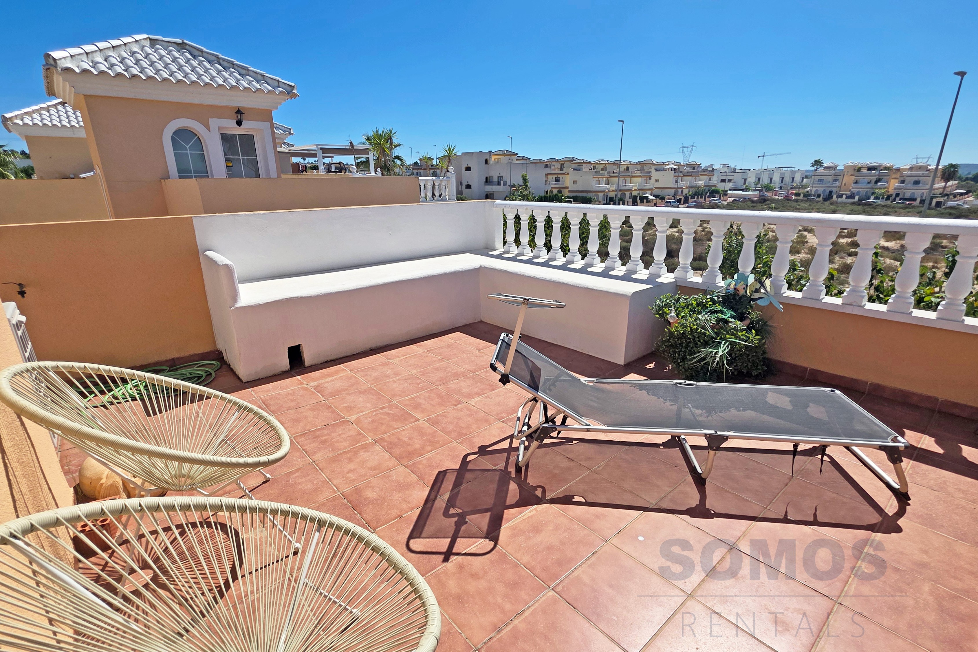 Zonneterras — Villa Dali, Urb La Marina