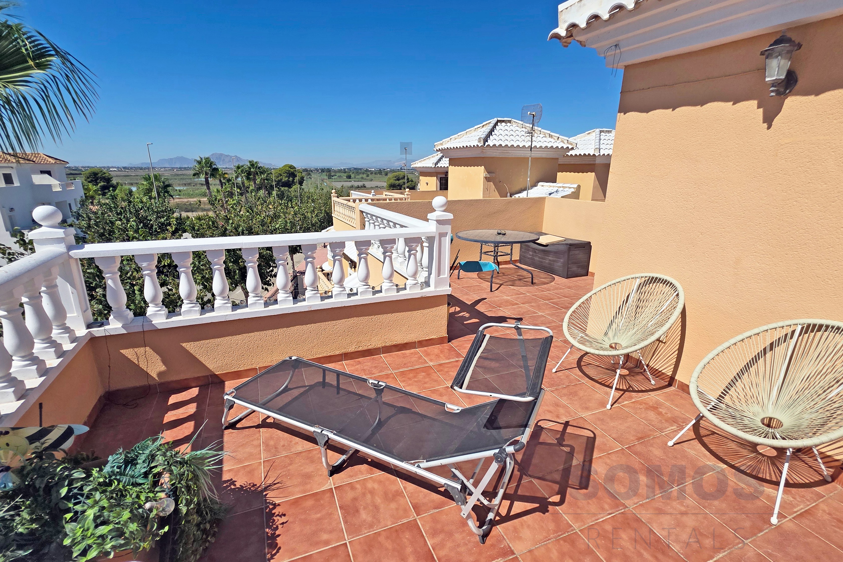 Zonneterras — Villa Dali, Urb La Marina