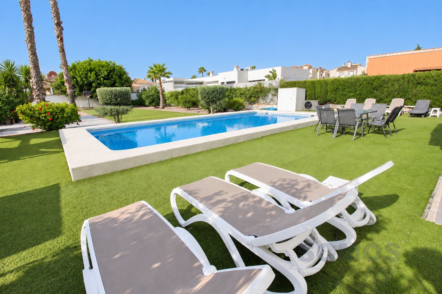 Jardin — Villa Ricardo, Urb La Marina