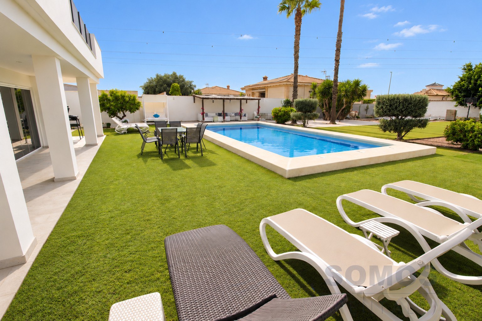 Jardin — Villa Ricardo, Urb La Marina