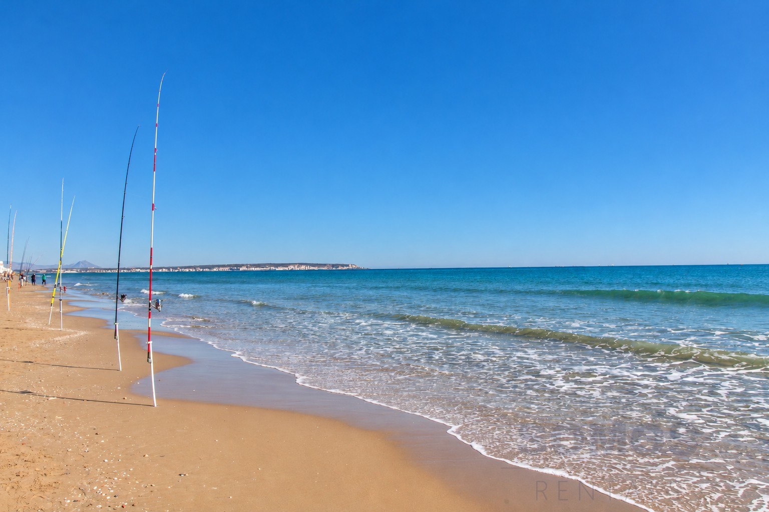 El Pinet beach — Apartamento El Pinet, La Marina Village y El Pinet
