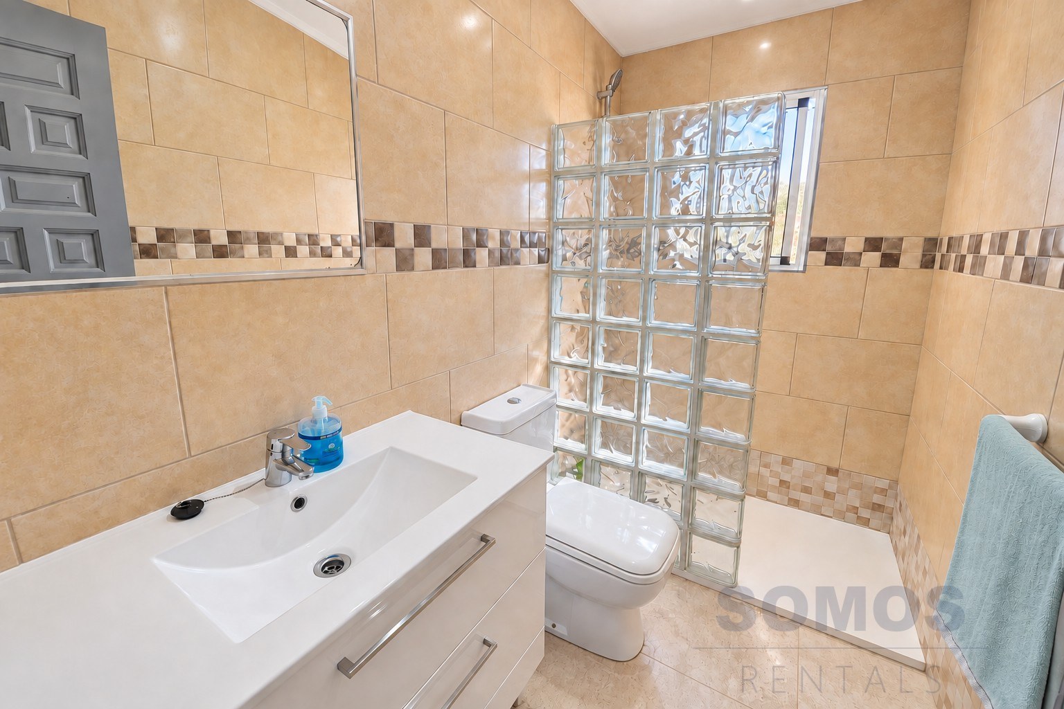 Villa Michelle, Urb La Marina — photographie 38