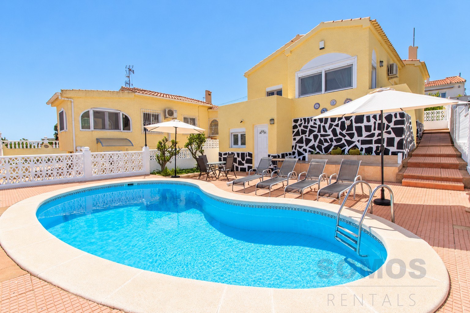 Villa Michelle, Urb La Marina — photographie 11