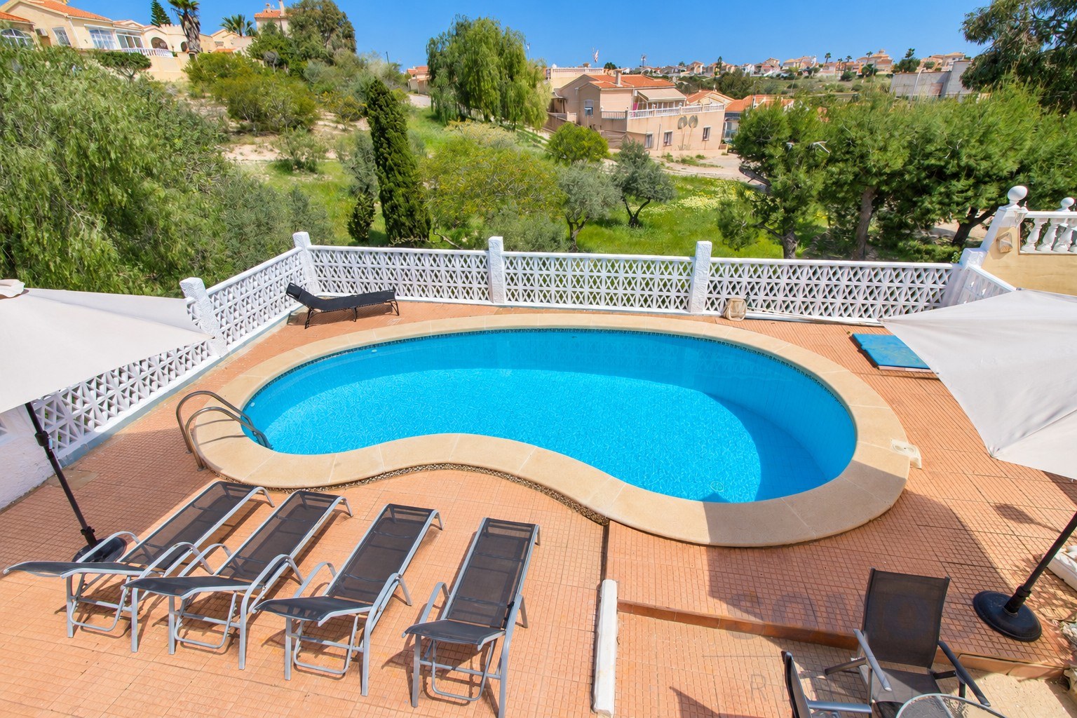 Villa Michelle, Urb La Marina — photographie 31