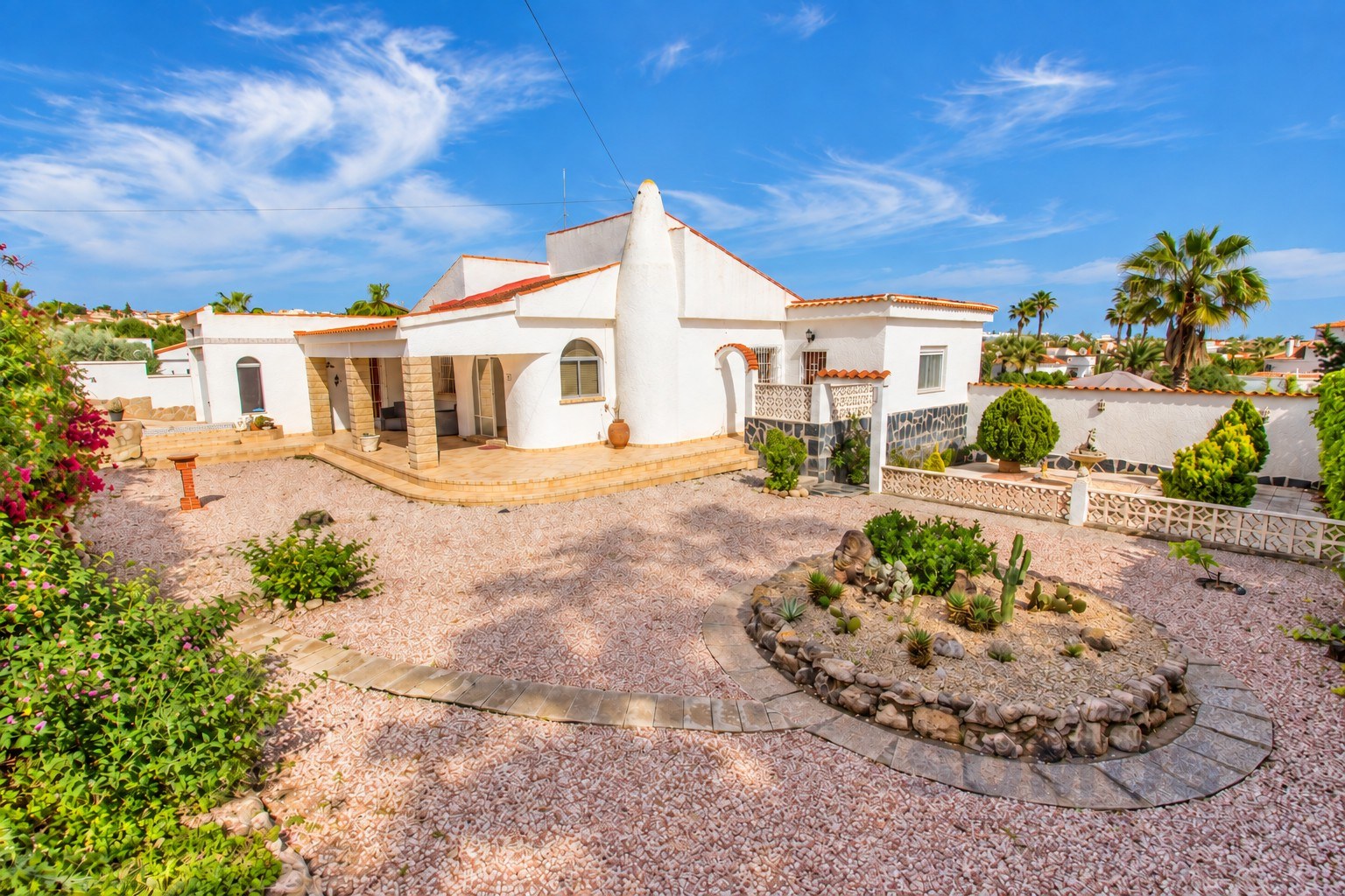 Jardín — Villa Yolanda, Urb La Marina