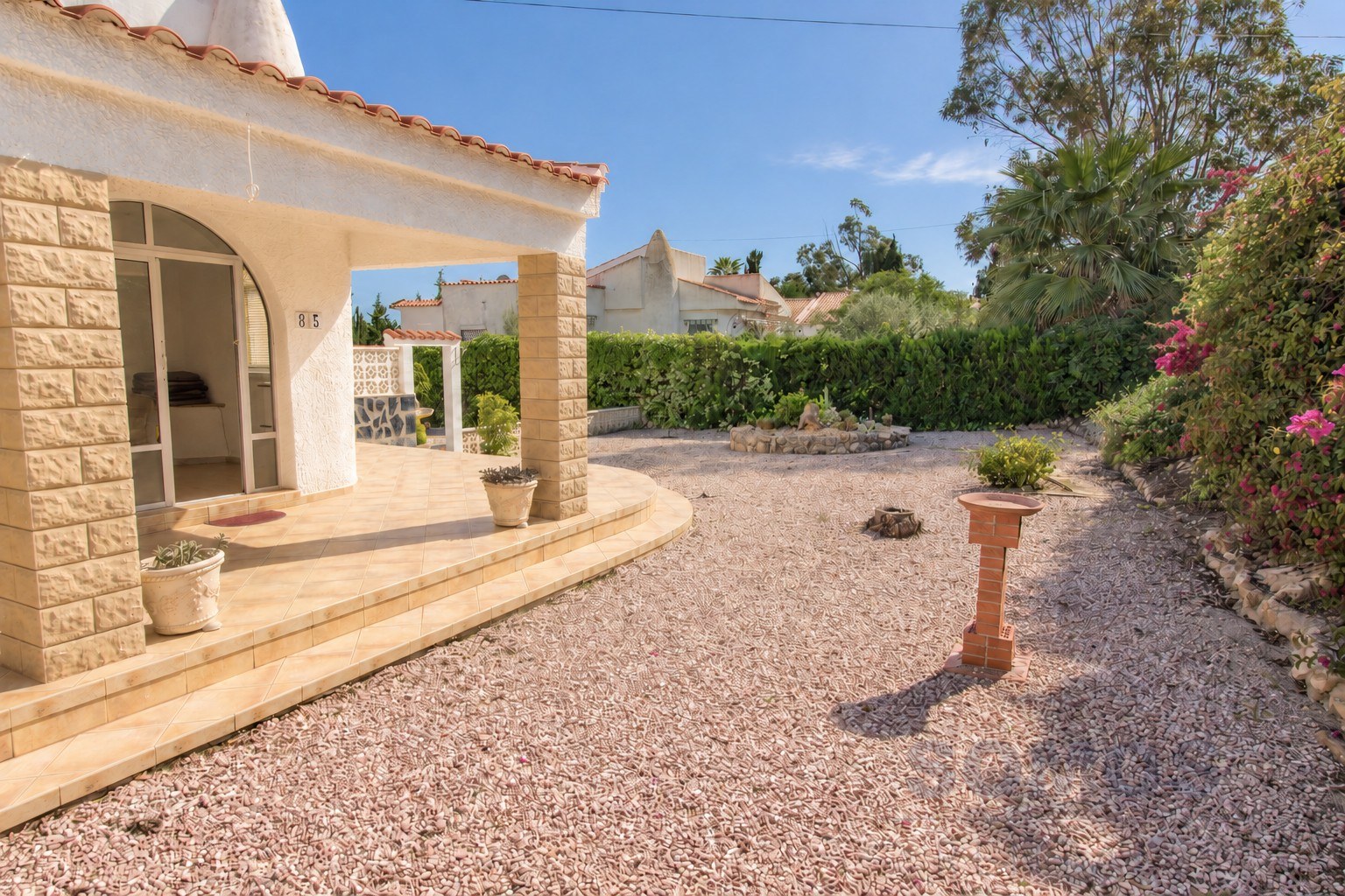 Jardín — Villa Yolanda, Urb La Marina
