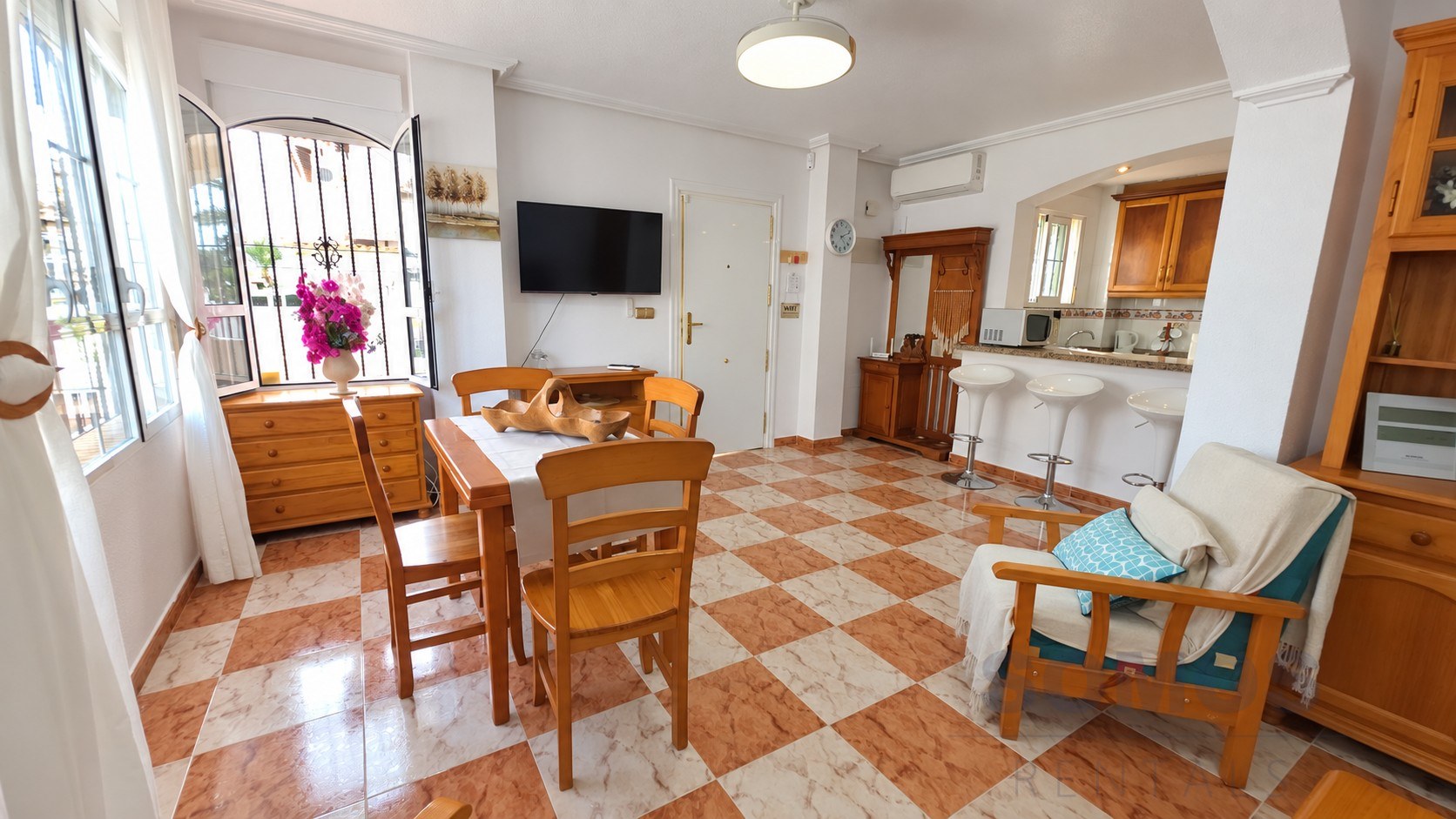 Living room — Casa Marina del Rey, La Marina Village y El Pinet