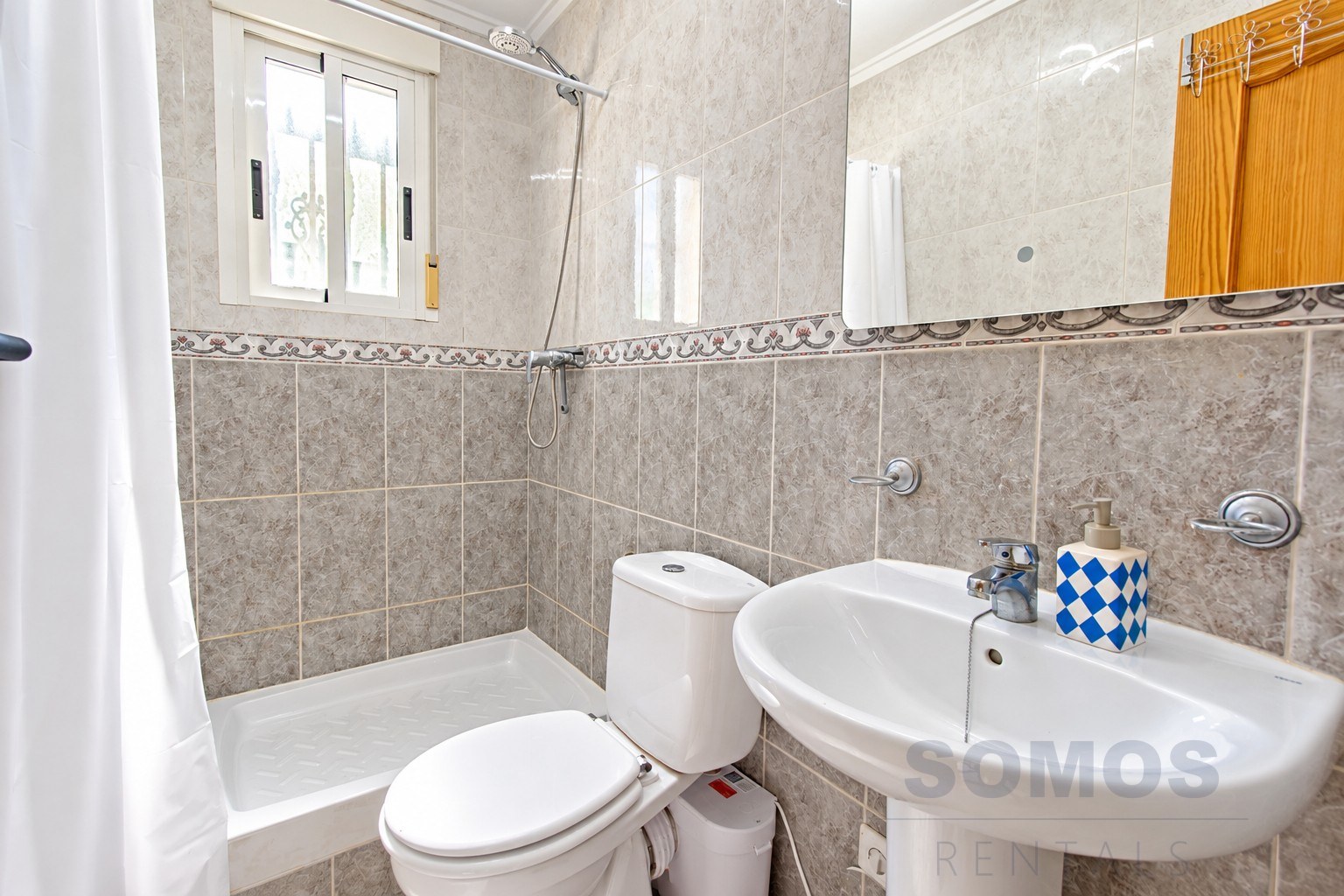 Bathroom 2 — Casa Elche, Urb La Marina