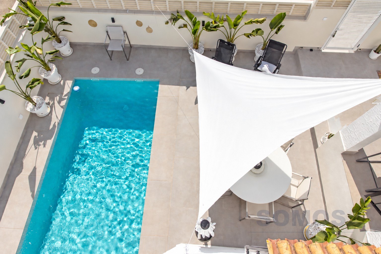 Private swimming pool — Casa Arturo, Urb La Marina