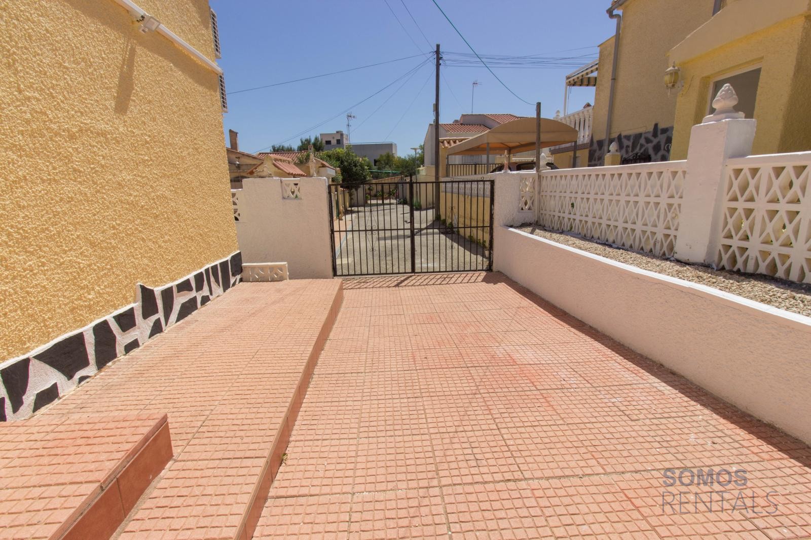 Villa Michelle, Urb La Marina — photographie 15