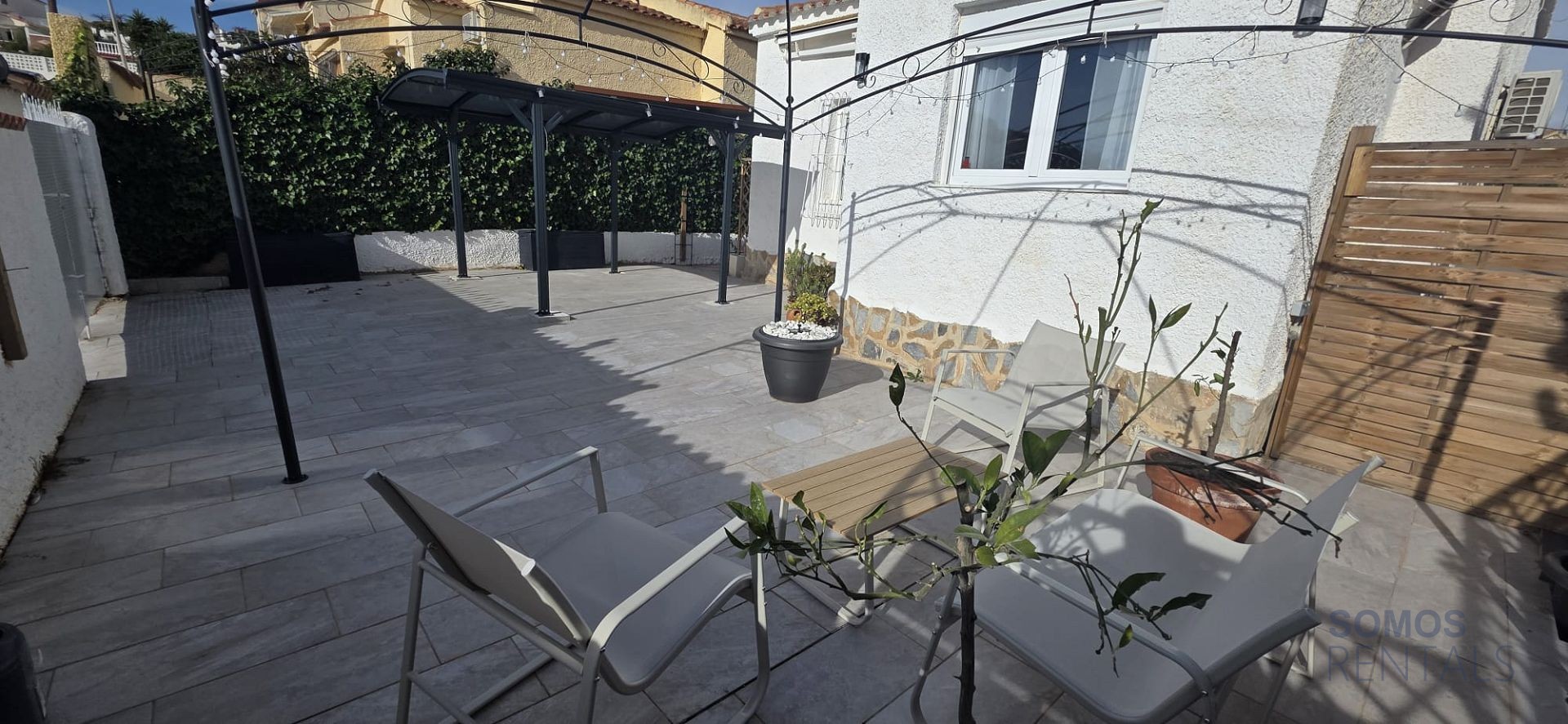 Casa Aragon, Urb La Marina — fotografía 11