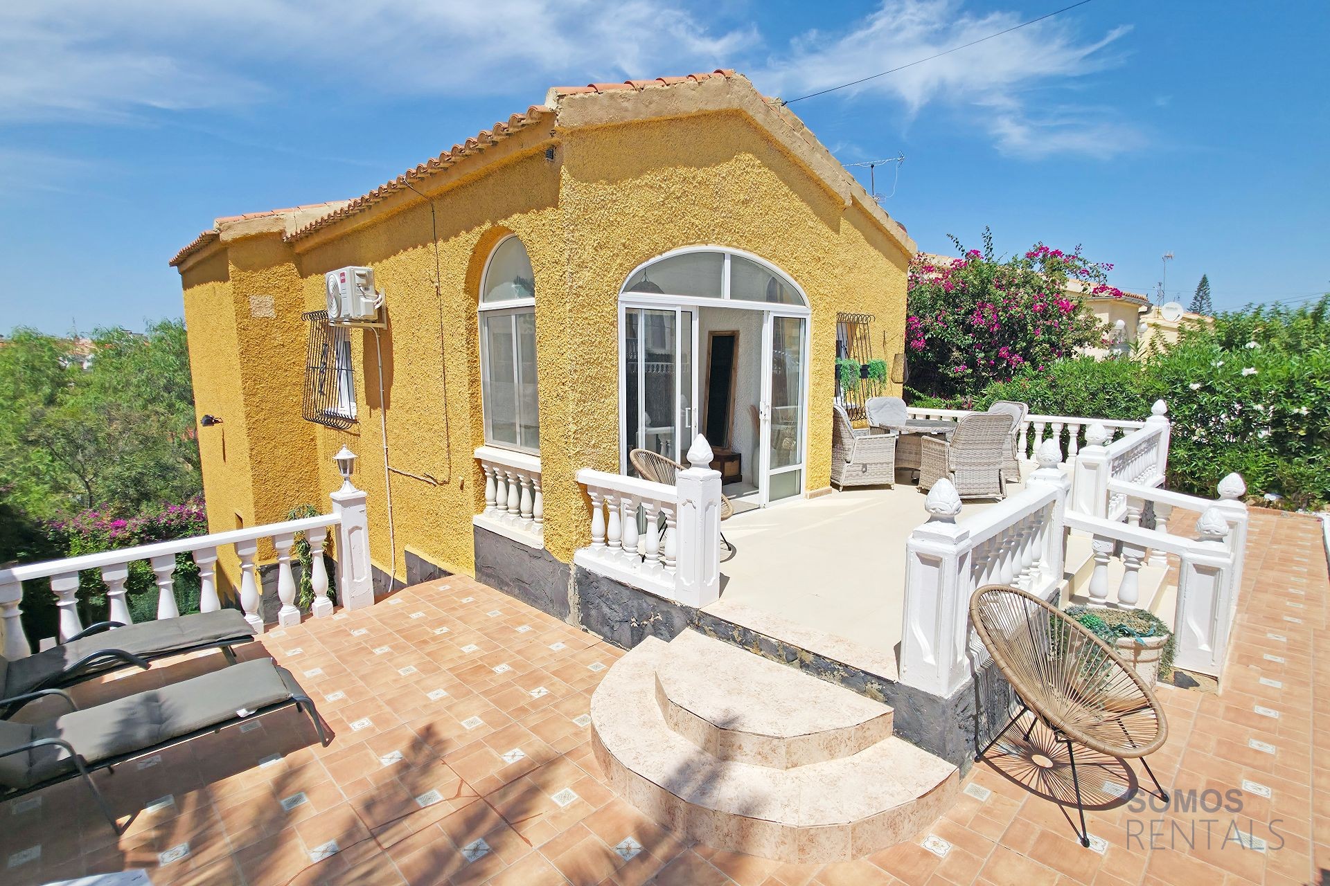 Villa Alicante - Urb La Marina photograph 1